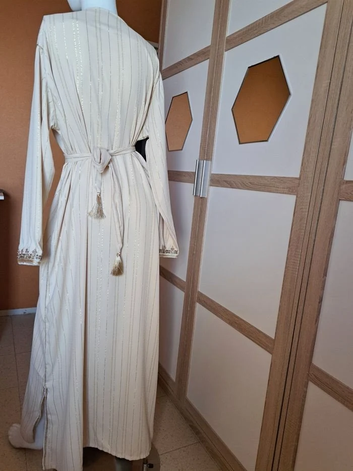 Robe soirée neuf  – Robe – taille Taille unique 2