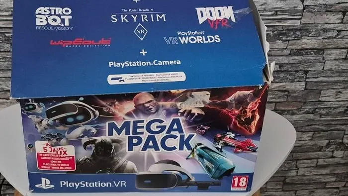 PS4™ ou PS5 3