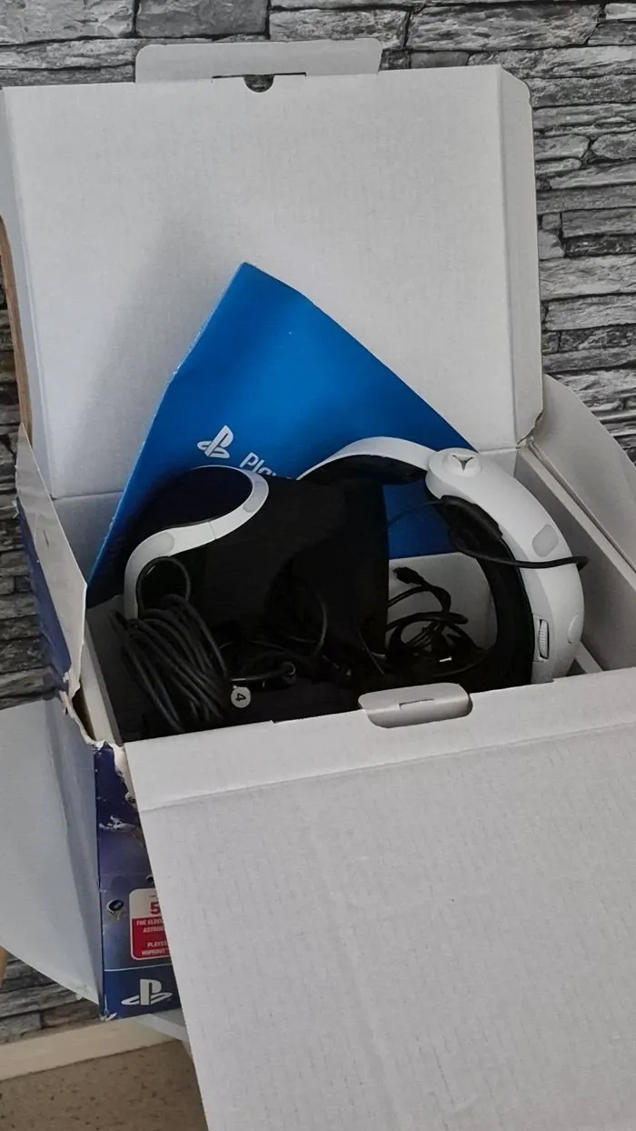 PS4™ ou PS5 8