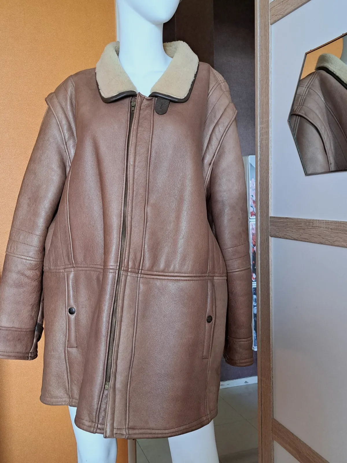 Veste manteau en cuir – : Le Bufflé – taille 3XL 4