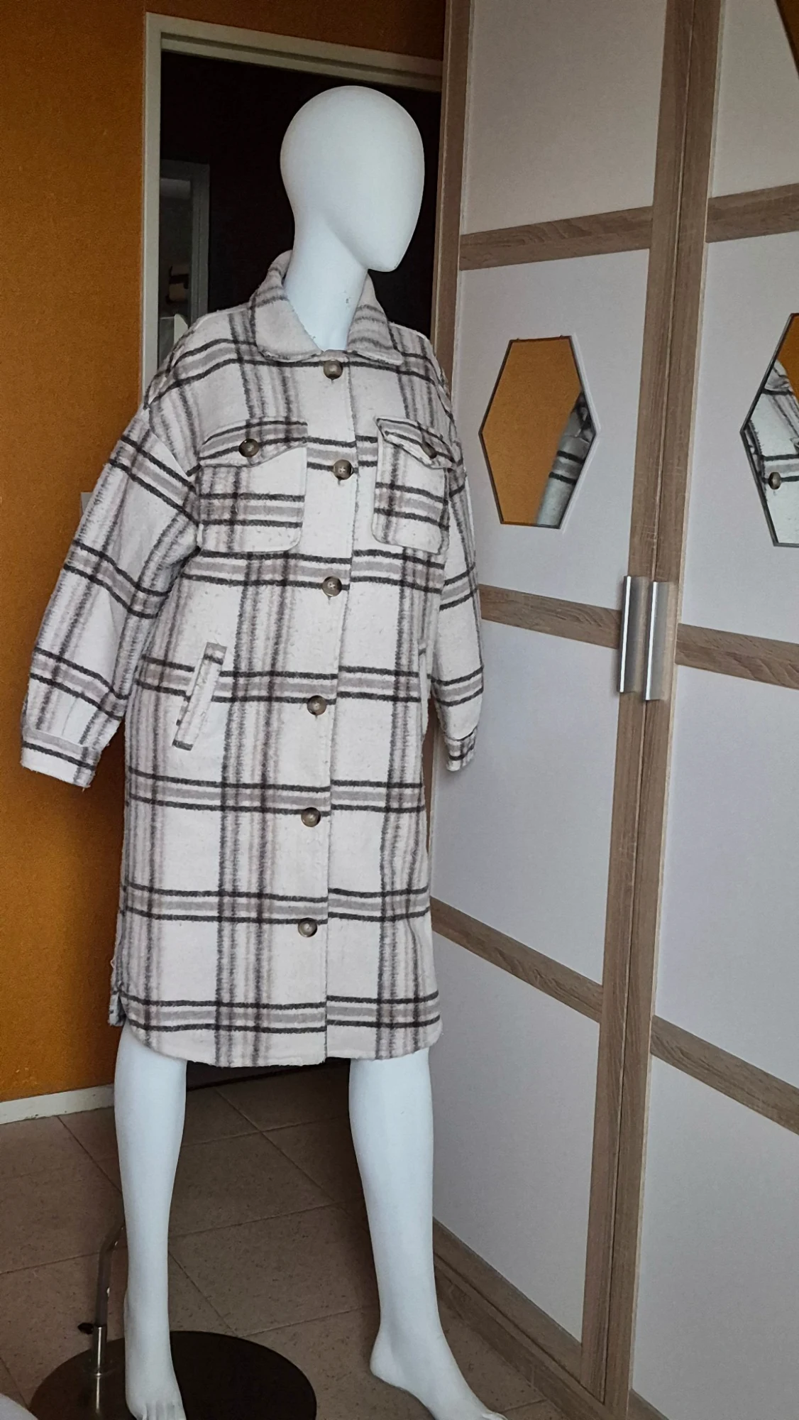 Joli manteau long à