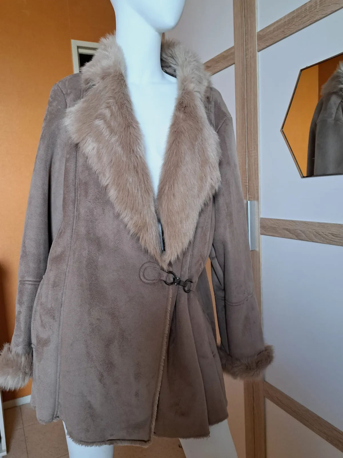 Manteau femme Un Jour Ailleurs – Un Jour Ailleurs – taille XL 7