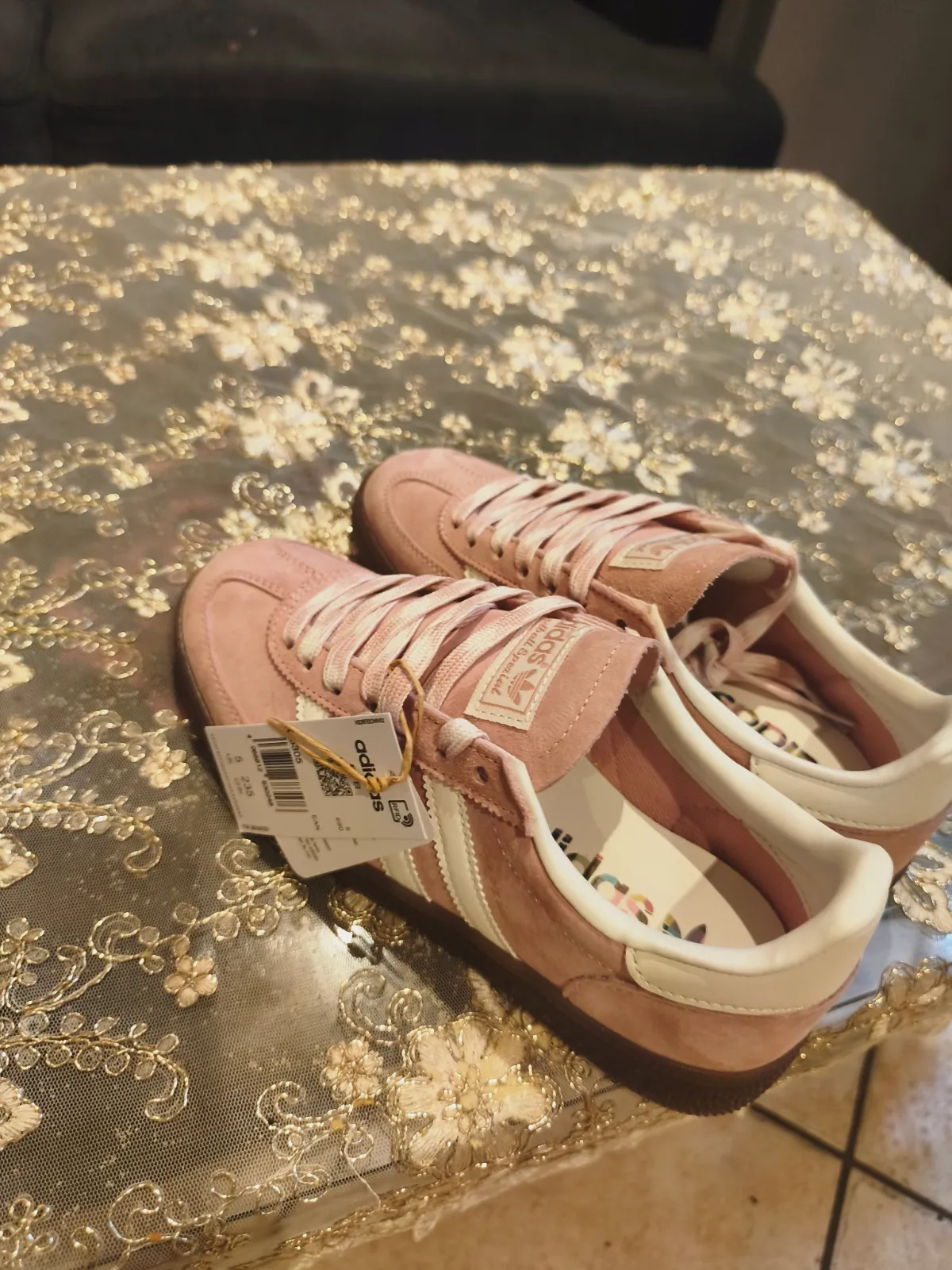 Adidas spezial Hand ball rose en daim  – Adidas – taille EU 38 5