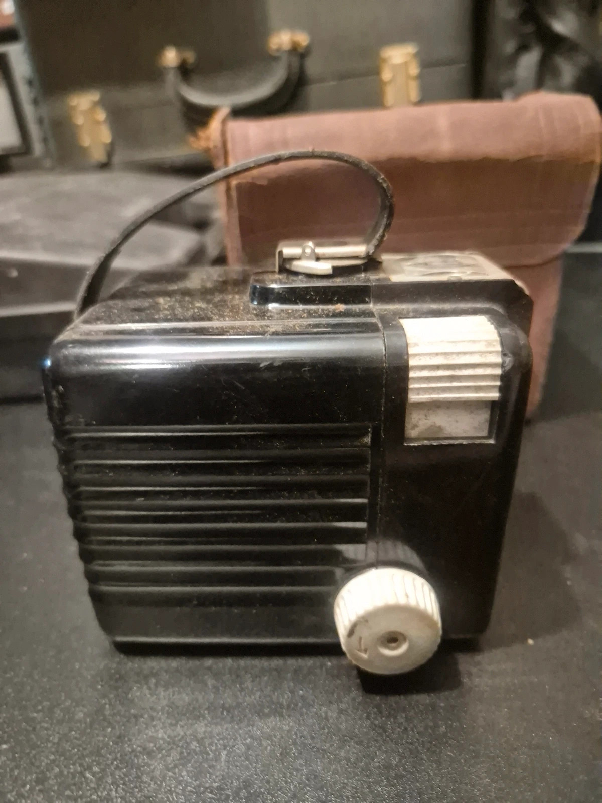 Appareil photo vintage Kodak Brownie Flash + sacoche d'origine (Années 50) – Kodak 3