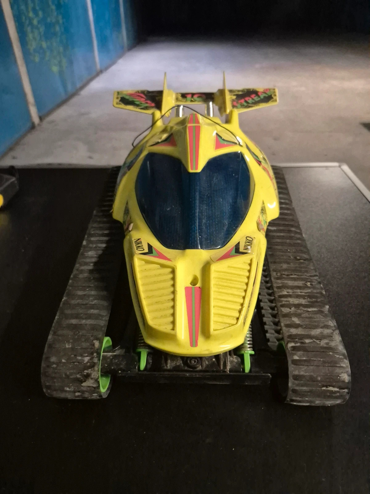 Véhicule RC chenilles vintage Nikko Super Streak – Jaune fluo (Pour pièces / Non testé) – Nikko – taille Taille unique 4