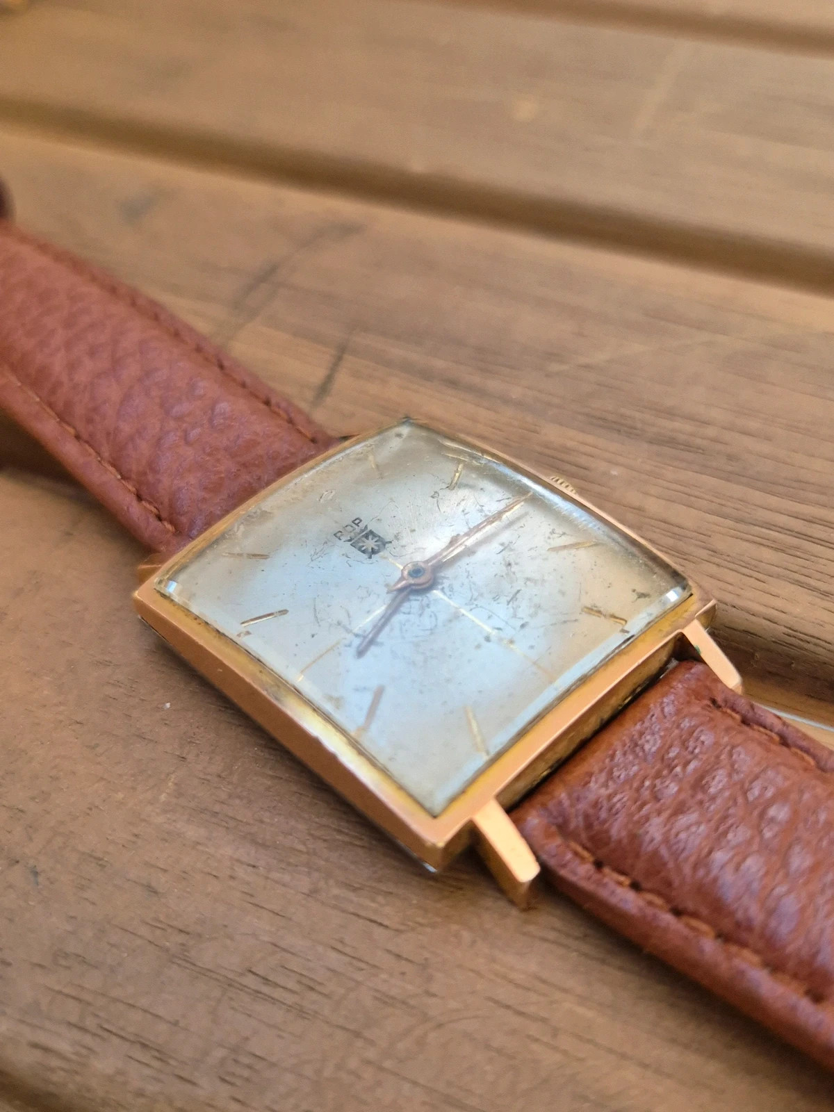 Montre vintage POP carrée – Mécanique à remontage manuel – Pour pièces / À réviser – taille 30–38 mm 4