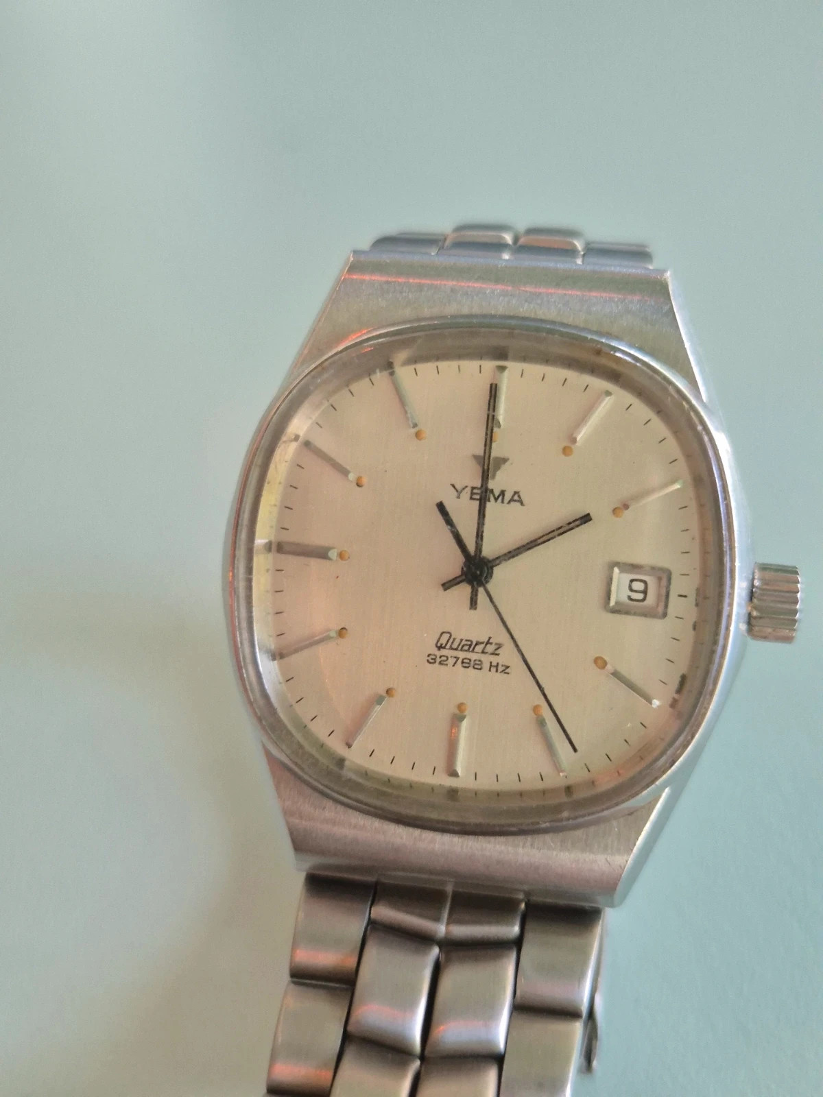 Montre Vintage YEMA Quartz 32768 Hz – Années 80 – Yema – taille 30–38 mm 2