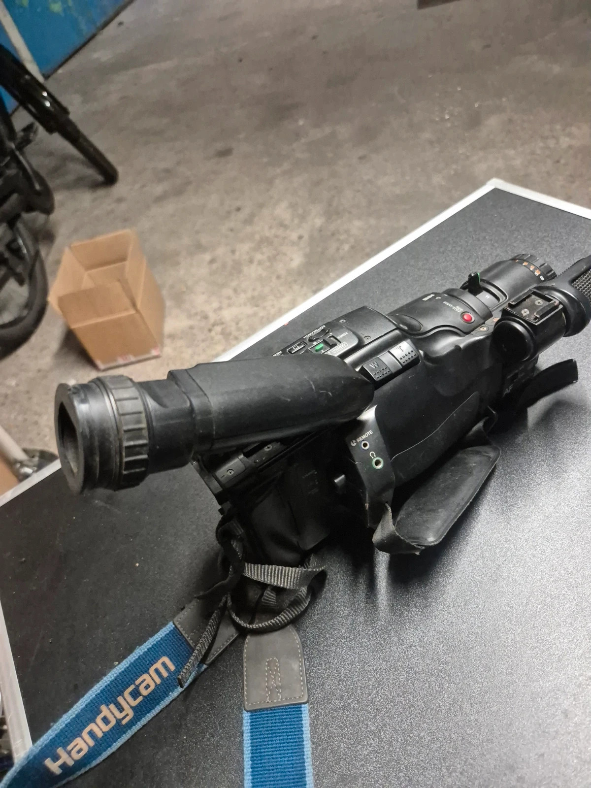Caméscope Sony Handycam vintage, modèle CCD-V600E – Sony 4