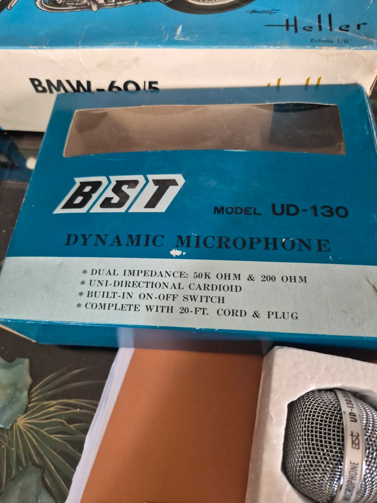 Microphone Dynamique Vintage BST UD-130 – Neuf en Boîte 4