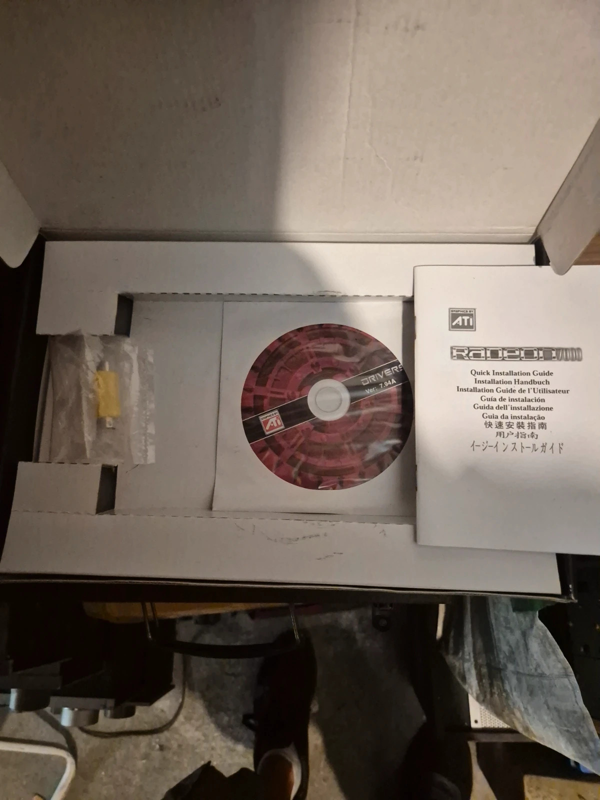 Carte graphique Gecube ATI Radeon 7000 64 Mo AGP GC-R7000L-B3 – ati 4