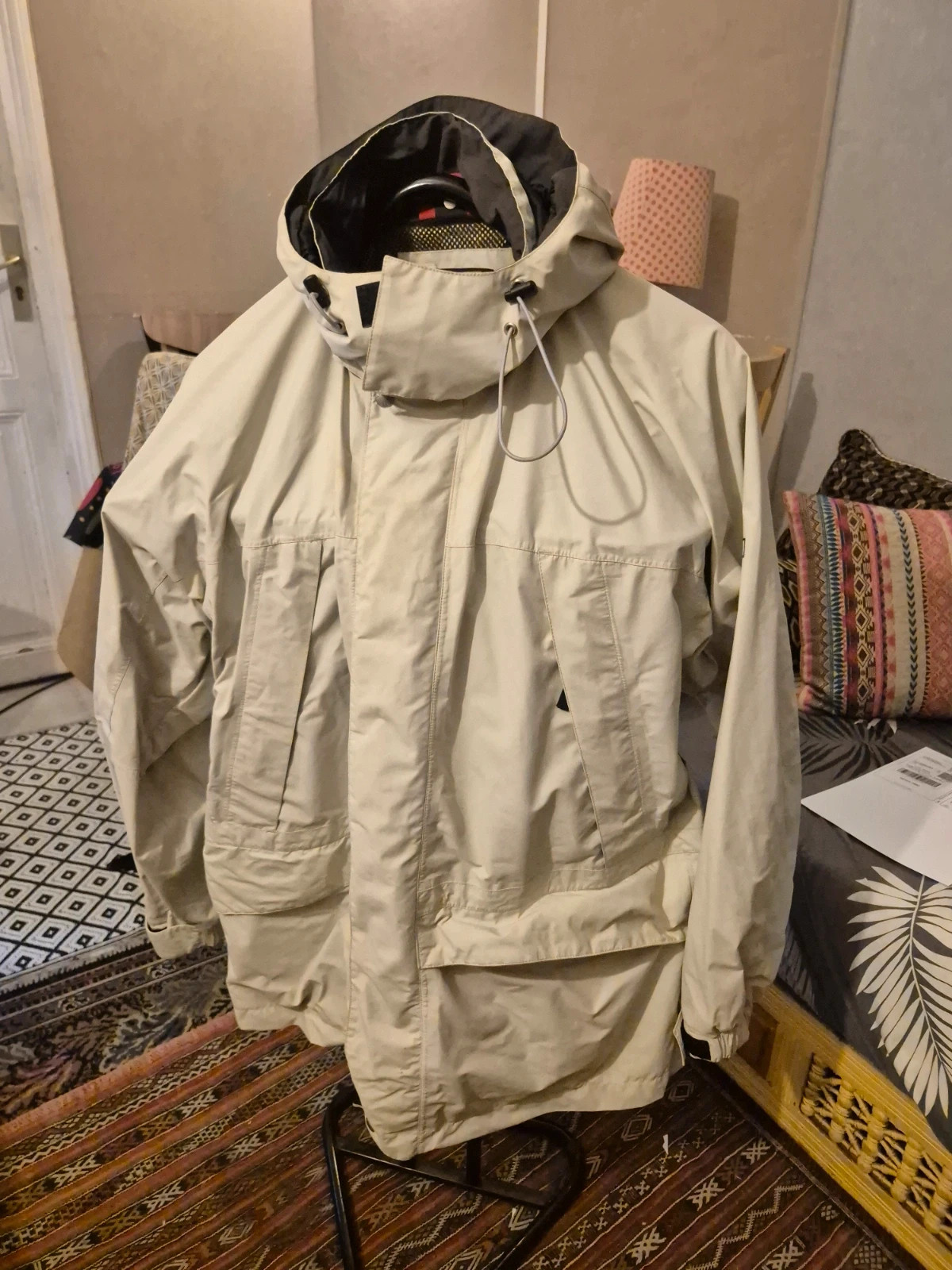 Coupe vent Aigle gore tex taille. XXL