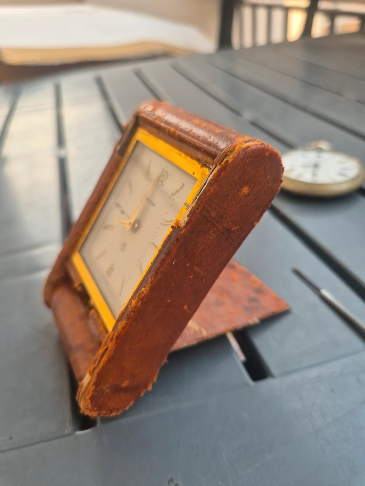 Jaeger LeCoultre Pendule réveil de voyage 8 jours mécanique vintage années 1950 – Jaeger-LeCoultre 2