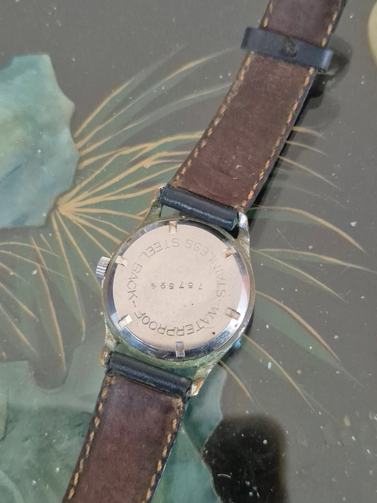 Montre Vintage Zenith (1949) Boîtier "Waterproof" Vissé Calibre 106-6 – Zenith – taille 30–38 mm 5