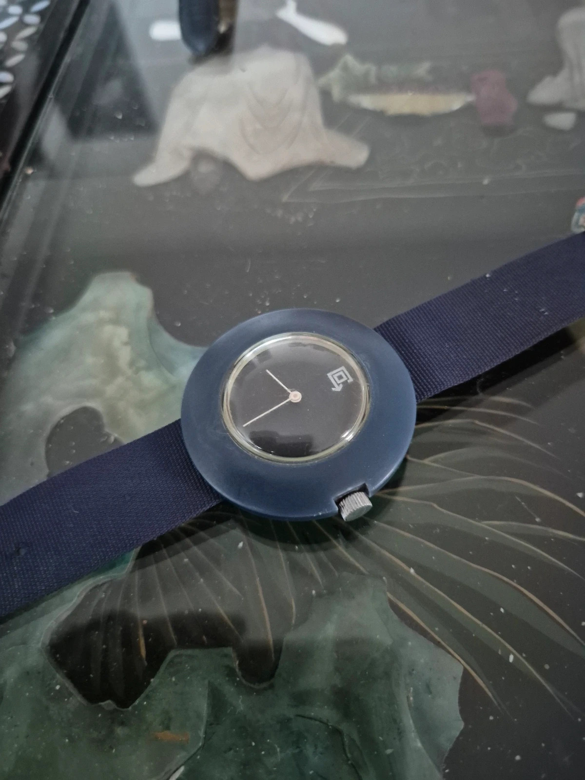 Montre Vintage Space Age Monobloc – Made in France Années 70– Fonctionne Parfaitement – taille 43–46 mm 2