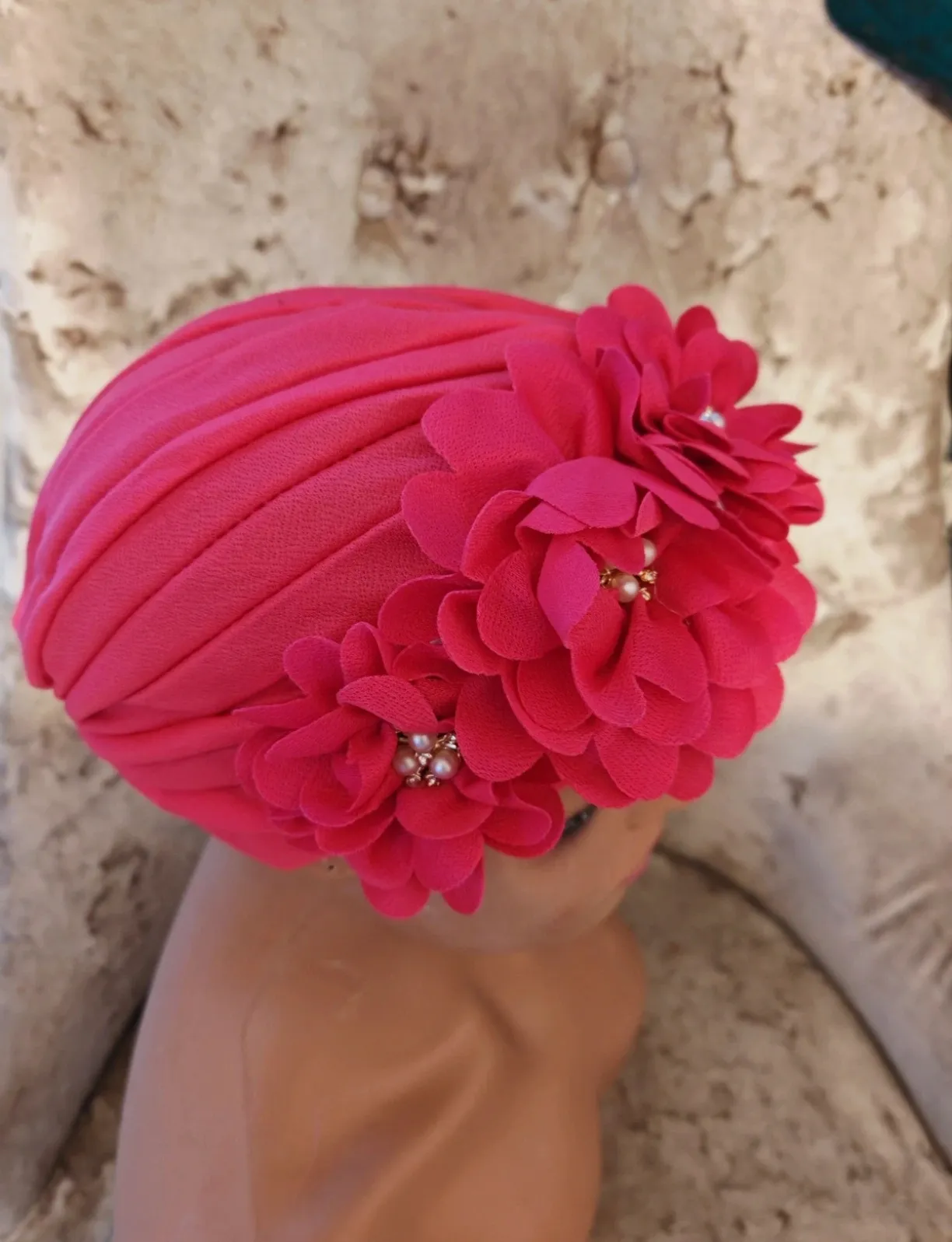 Pink Floral Pleated Turban Bonnet – No Brand – taille Taille unique 3