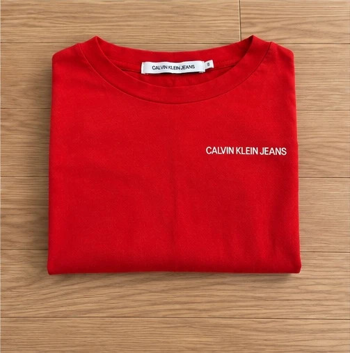 Haut Calvin Klein Jeans rouge taille S – Manches longues - streetwear – Calvin Klein Jeans – taille S / 36 / 8 2