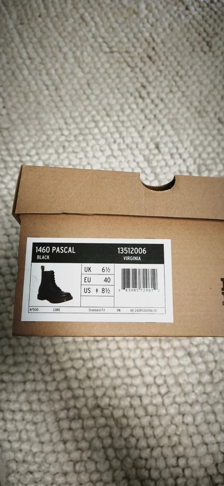 Bottines Dr. Martens 1460 en cuir noir – Dr. Martens – taille EU 40 6