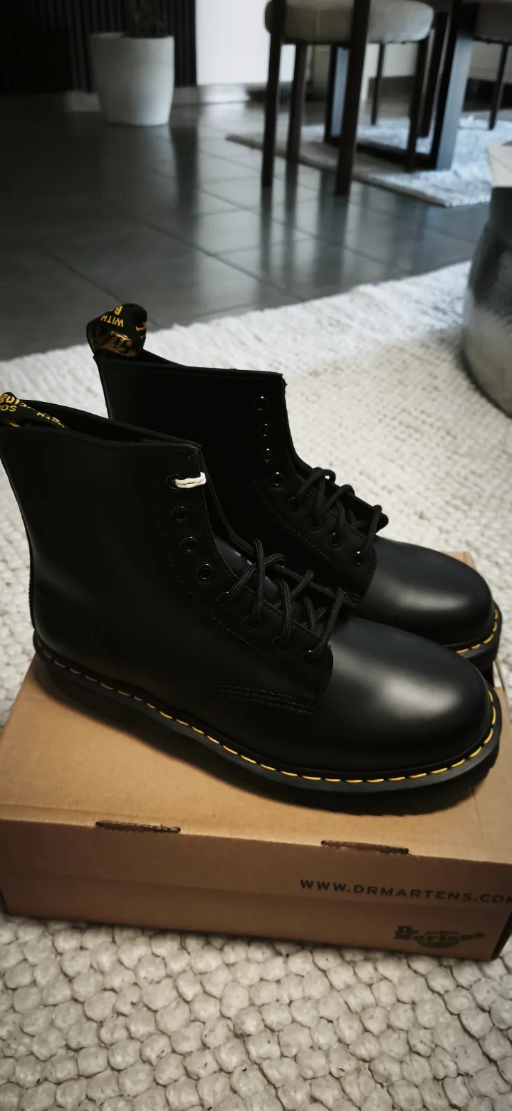 Bottines Dr. Martens 1460 noires en cuir – Dr. Martens – taille EU 45 2