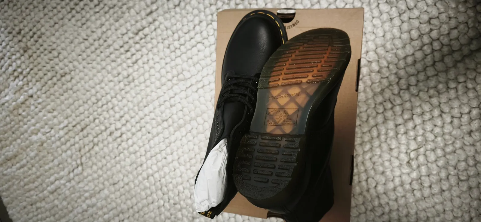 Bottines Dr. Martens 1460 en cuir noir – Dr. Martens – taille EU 40 3