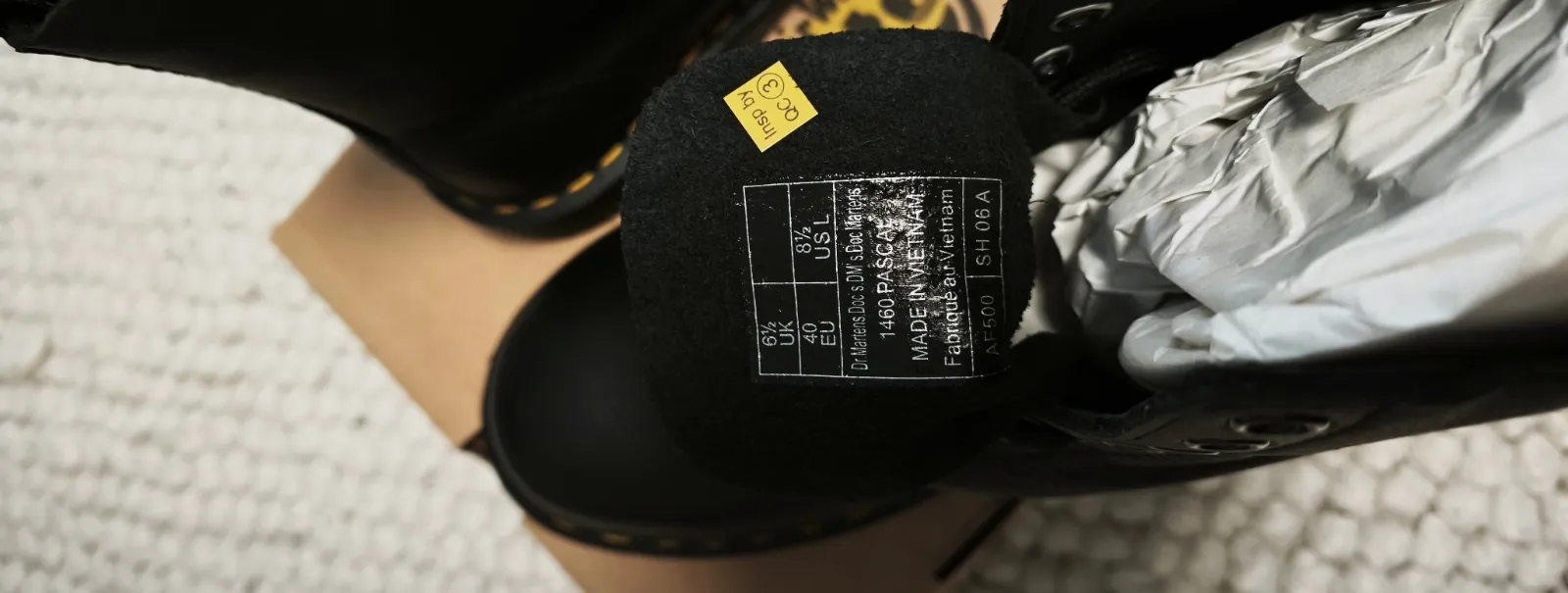 Bottines Dr. Martens 1460 en cuir noir – Dr. Martens – taille EU 40 4