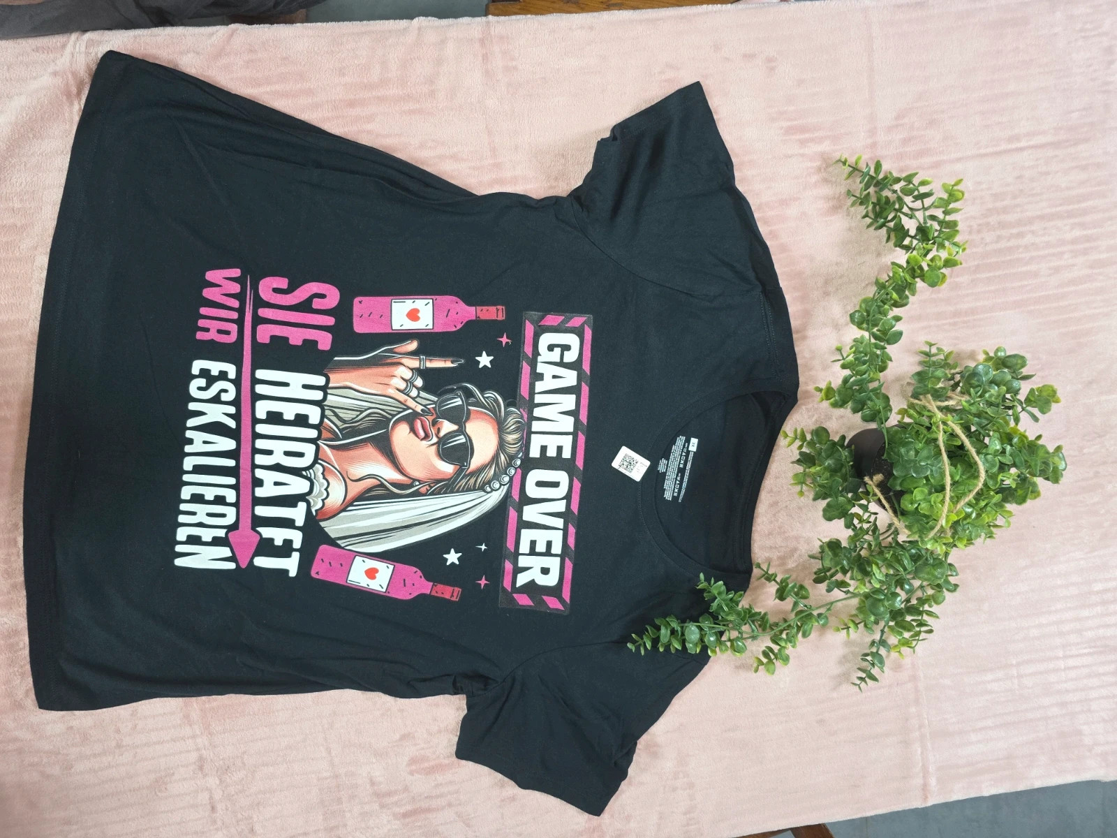 Tshirt noir Enterrement de vie de jeune fille Game Over Taille deux XL Neuf