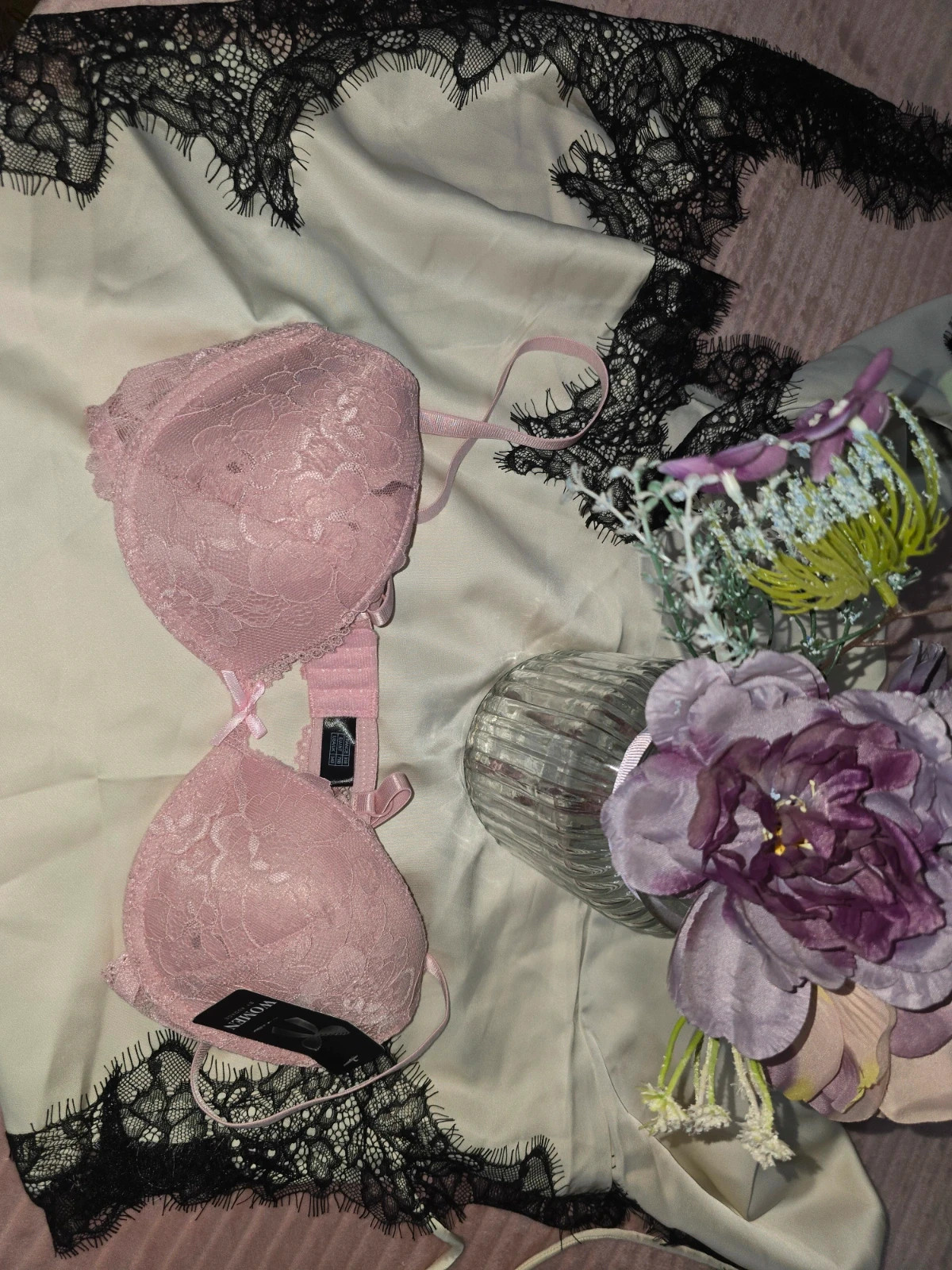 Soutien-gorge en dentelle rose poudré 90B Women by Audace Neuf avec étiquette