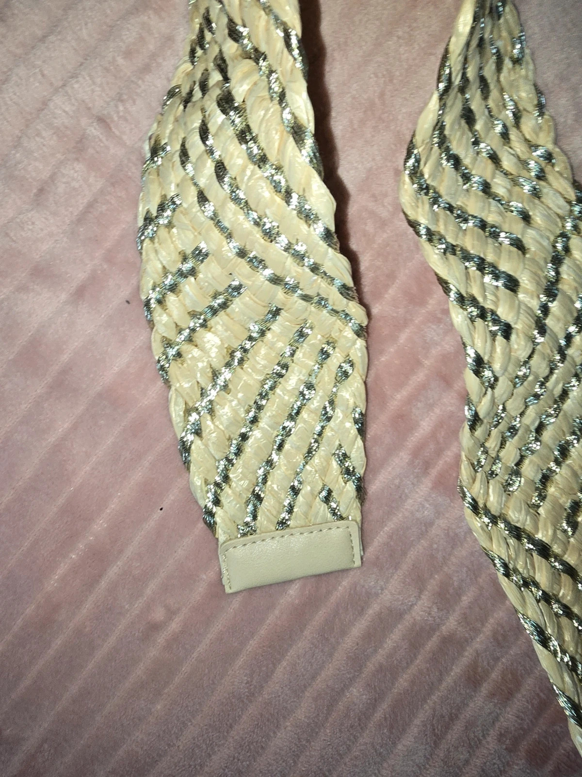 Ceinture tressée dorée et beige - Style paille / raphia 100 cm – taille 100 cm 3