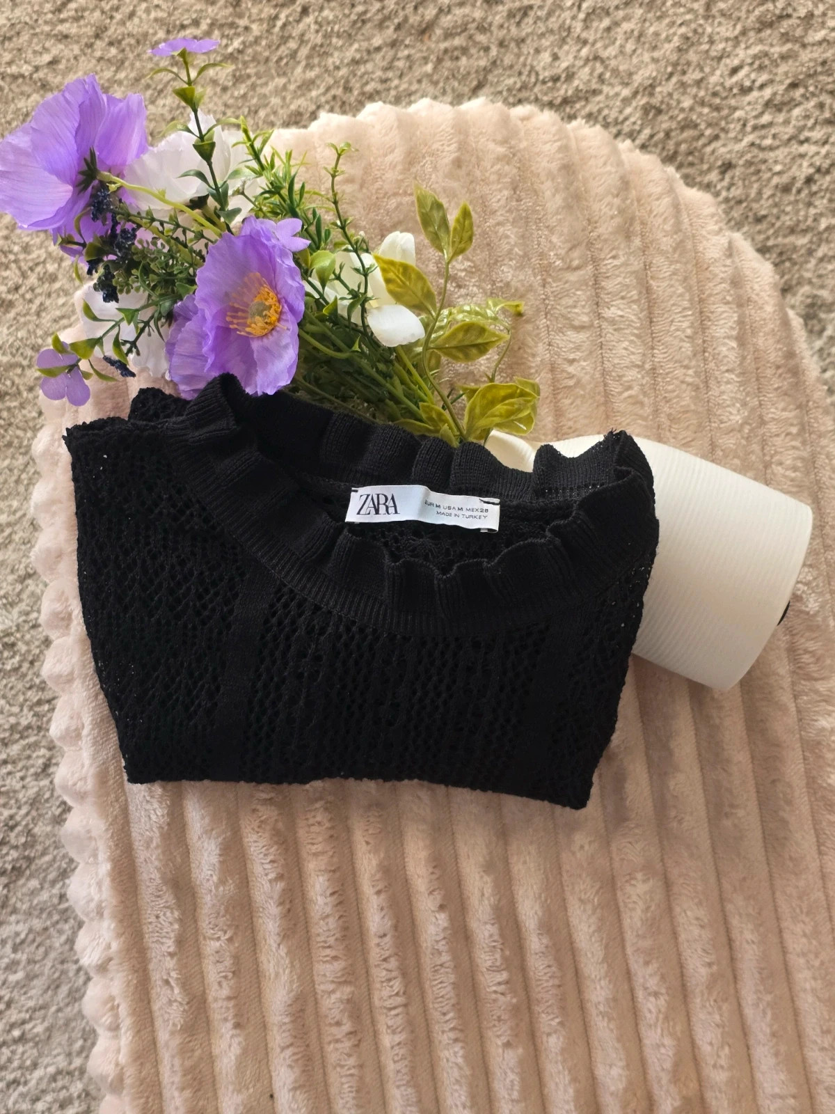 Haut / Pull fin en maille ajourée noir Zara Taille M