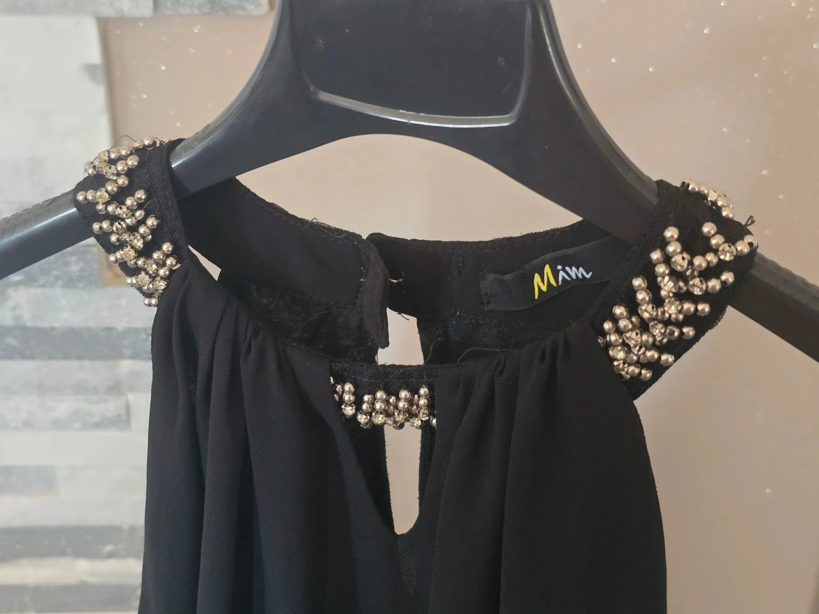 Top fluide noir col américain brodé de perles Mim Taille M – Mim – taille M / 38 / 10 4