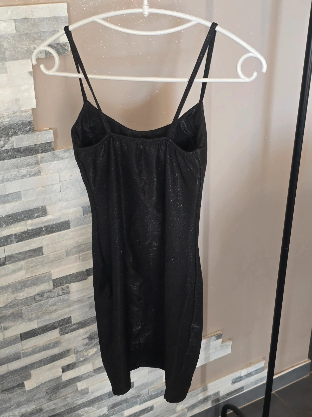 Robe courte noire pailletée à bretelles fines L/S Pronto Moda Italia – L&S – taille S / 36 / 8 3