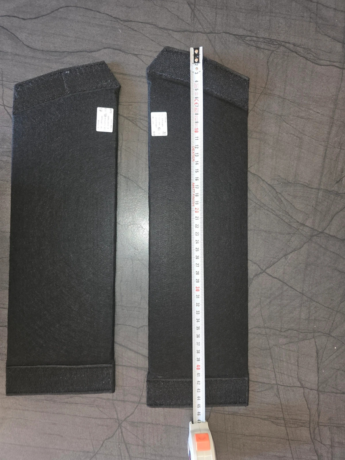 Paire de manchons de protection auto à scratchs Neufs (42 x 13 cm) 3