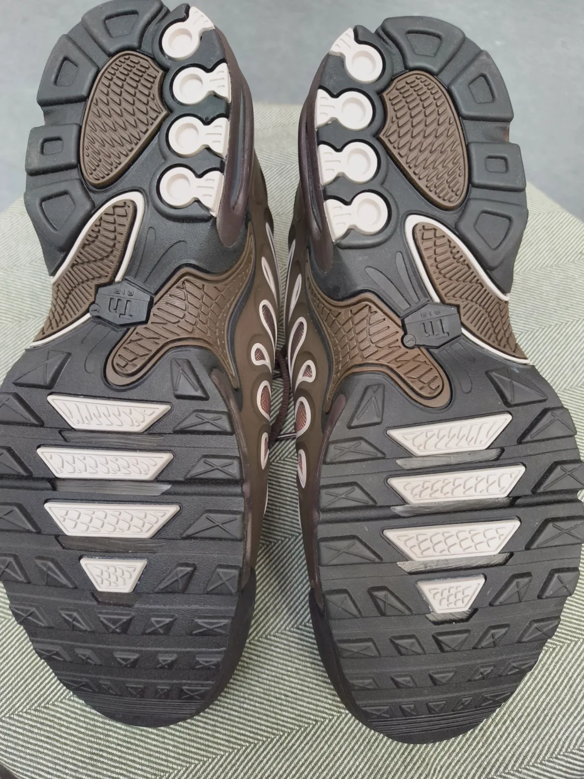Baskets Nike Air Max Plus marron et beige – Nike – taille EU 40 6
