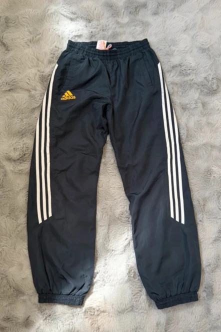 Magnfique Pantalon de survêtement Adidas noir 14 ans