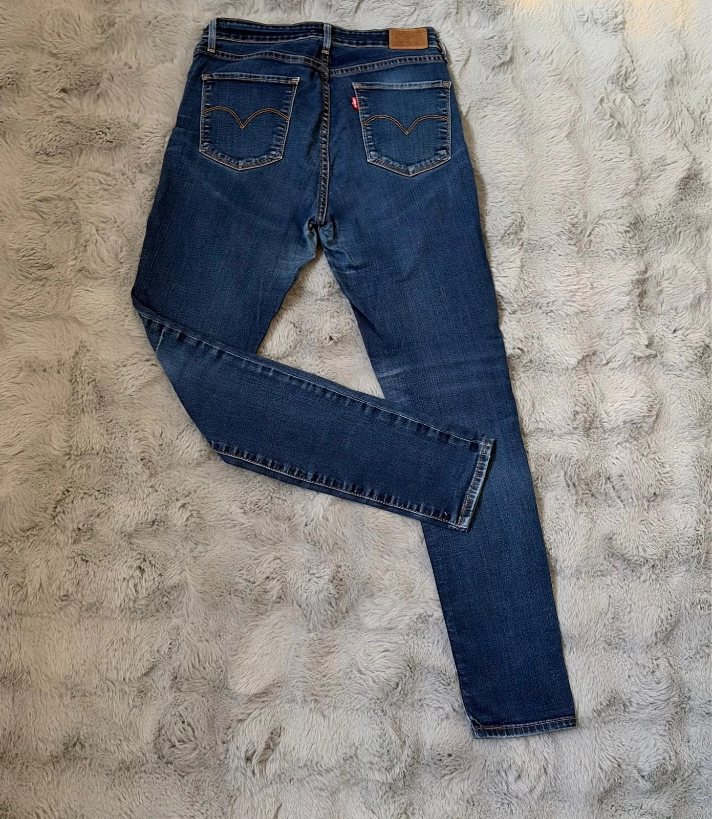 Jean Levi's 721 High Rise Skinny Bleu - W30 (Très bon état) – Levi's – taille L / 40 / 12 4