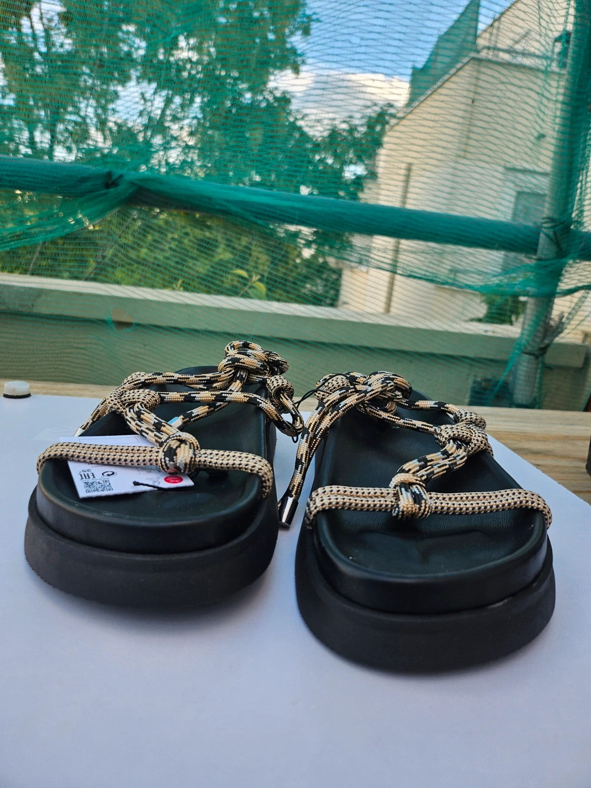 New with tag bershka Sandals 38 – Bershka – taille 38 3