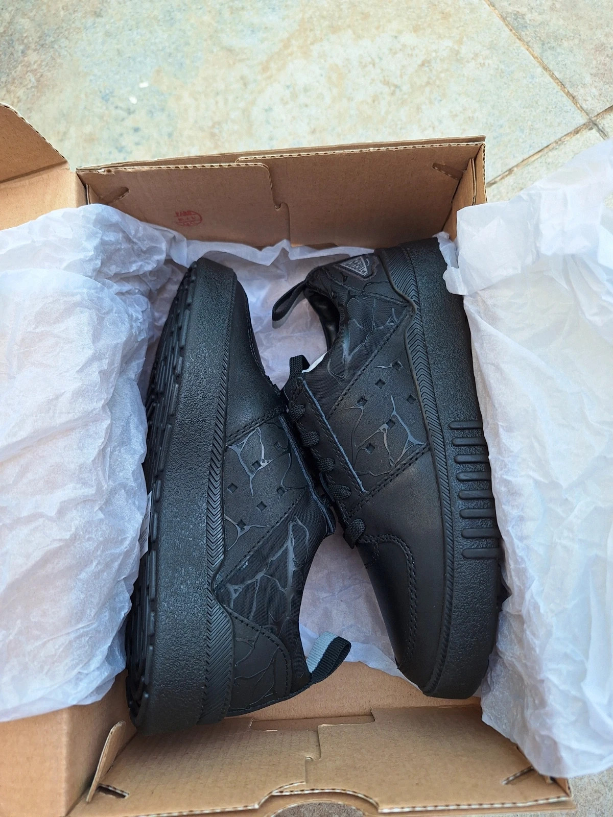 Hawkings heigh sachool shoes 32 – Clarks – taille 32 2