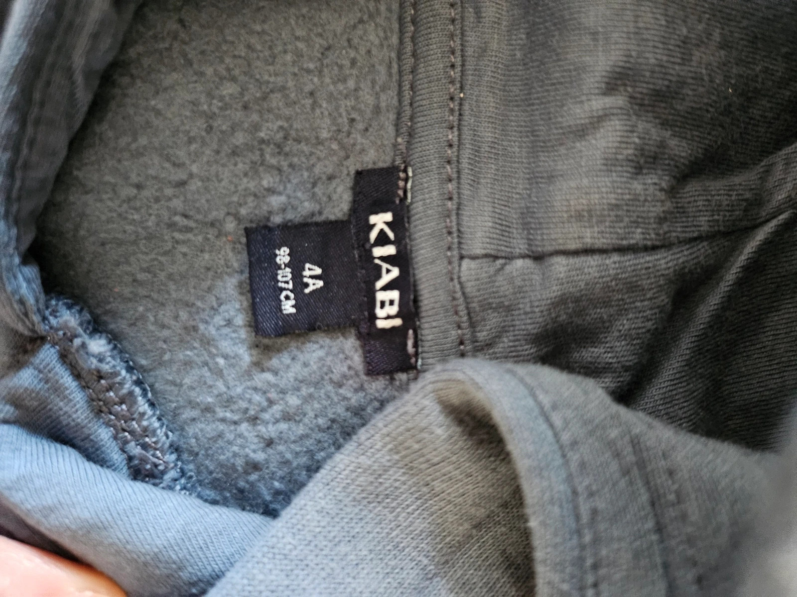 Hoodie for boys 4 years – Kiabi – taille 4 ans / 104 cm 3
