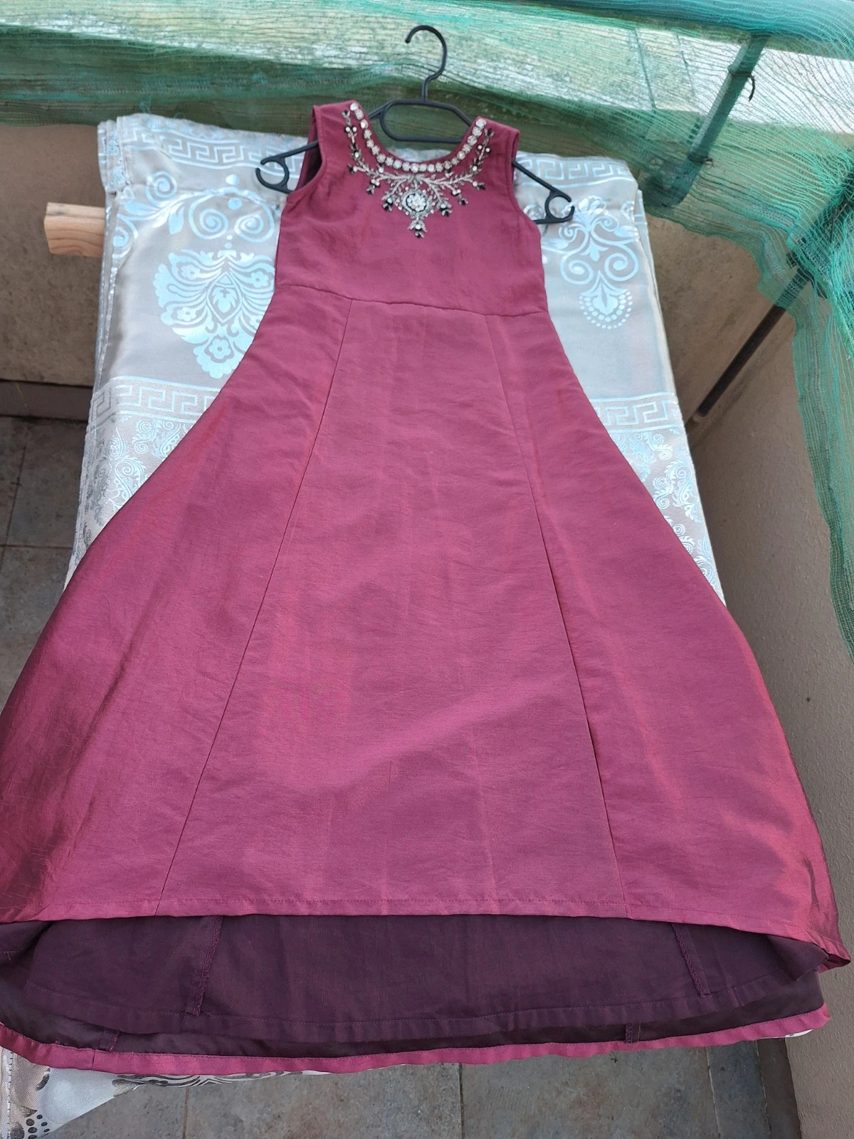 Long party dress fofr girls – mini miners – taille 7 ans / 122 cm 2
