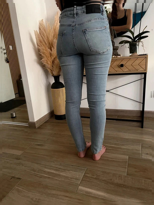 Jean slim Zara – Bleu clair délavé – Zara – taille M / 38 / 10 3
