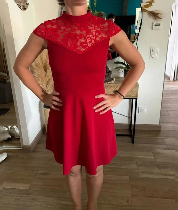 Robe de soirée rouge – Boohoo