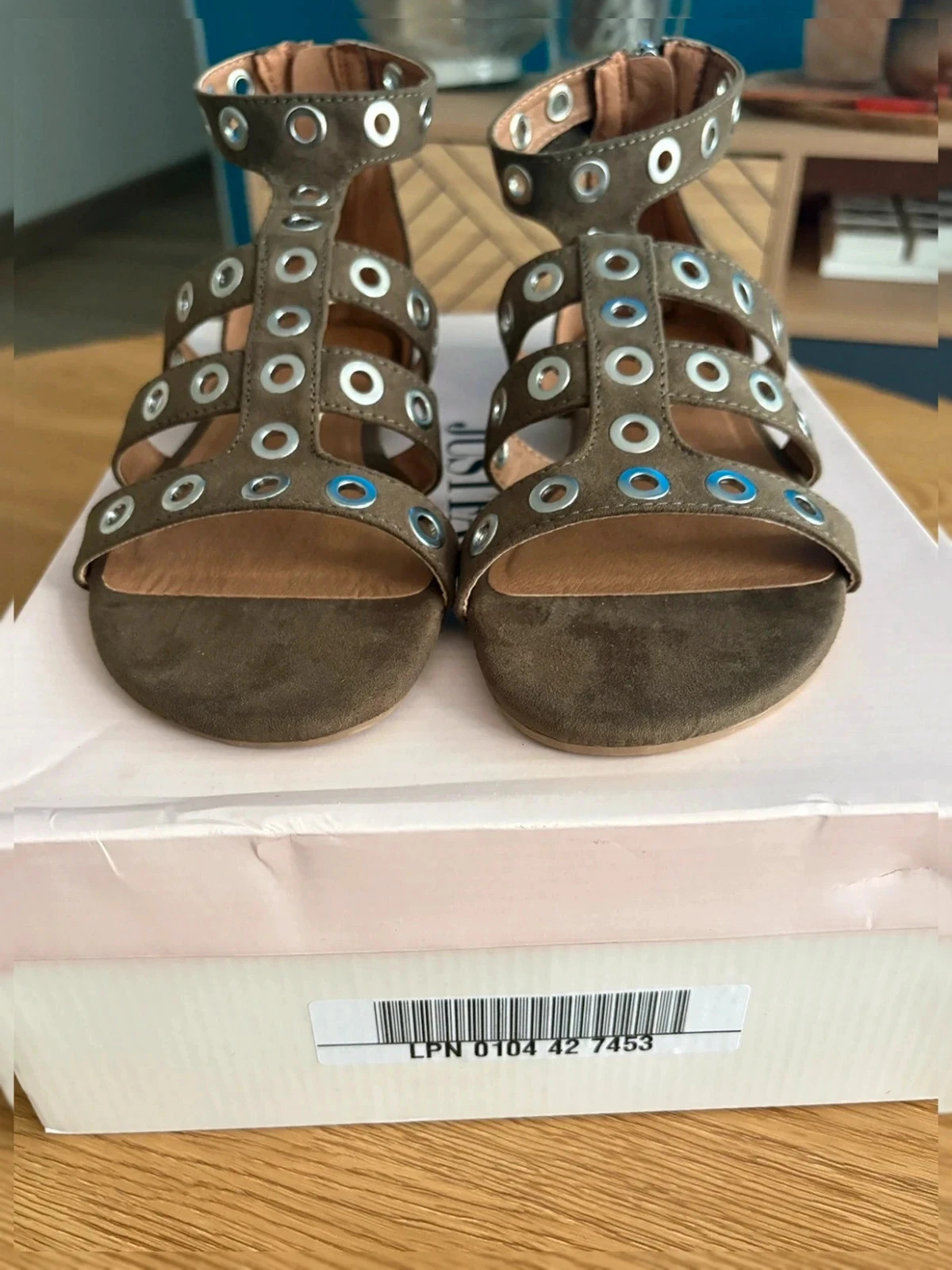 Sandales JustFab Yuchina – Kaki/Olive – Pointure 36.5 – Neuves avec boîte – JustFab – taille 36.5 2