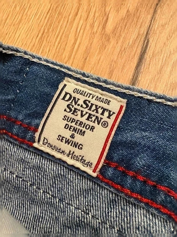 Jean Dn.Sixty Seven Destroy - Taille 34 - Neuf avec étiquette – Dn.SixtySeven – taille W34 | FR 44 4