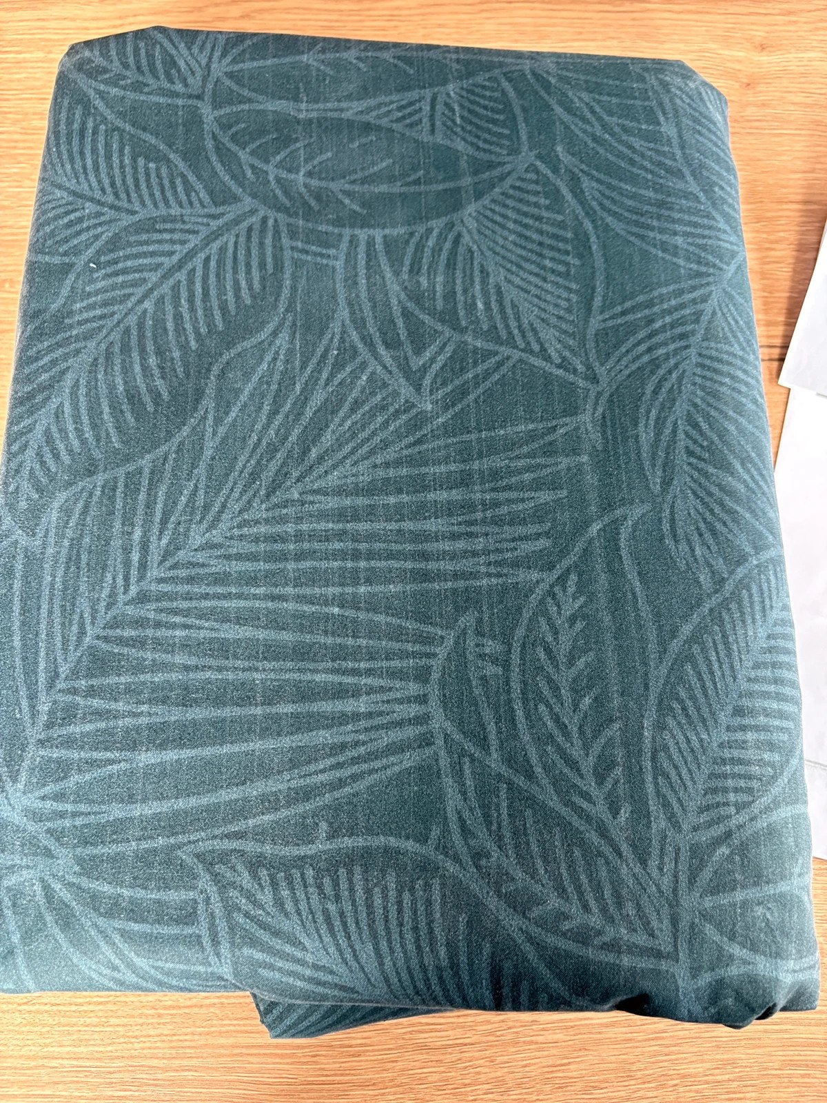 Parure de lit Solena Premium Bedding 240/220 cm - motif feuilles bleu foncé – Solena – taille King Size (220-240 cm x 220-260 cm) 3