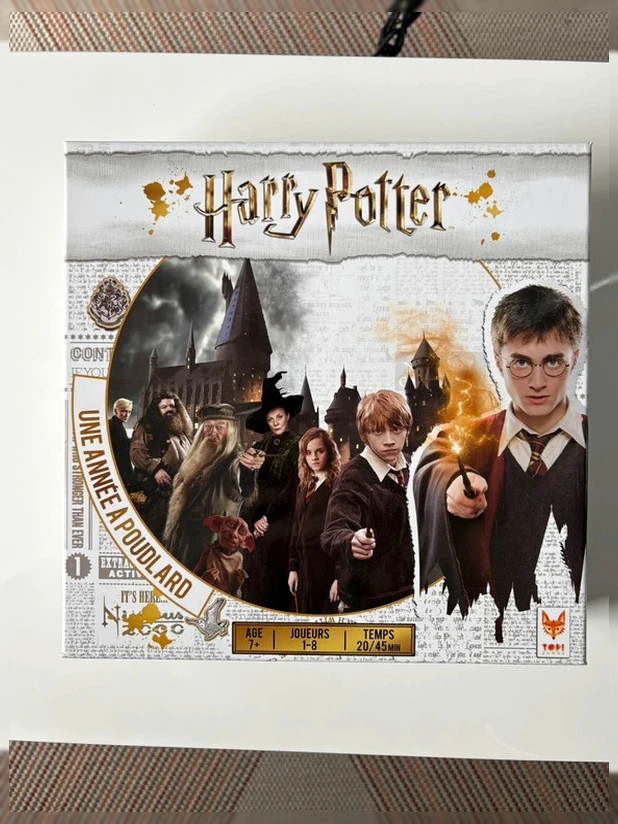 Jeu de société Harry Potter – Une année à Poudlard – NEUF