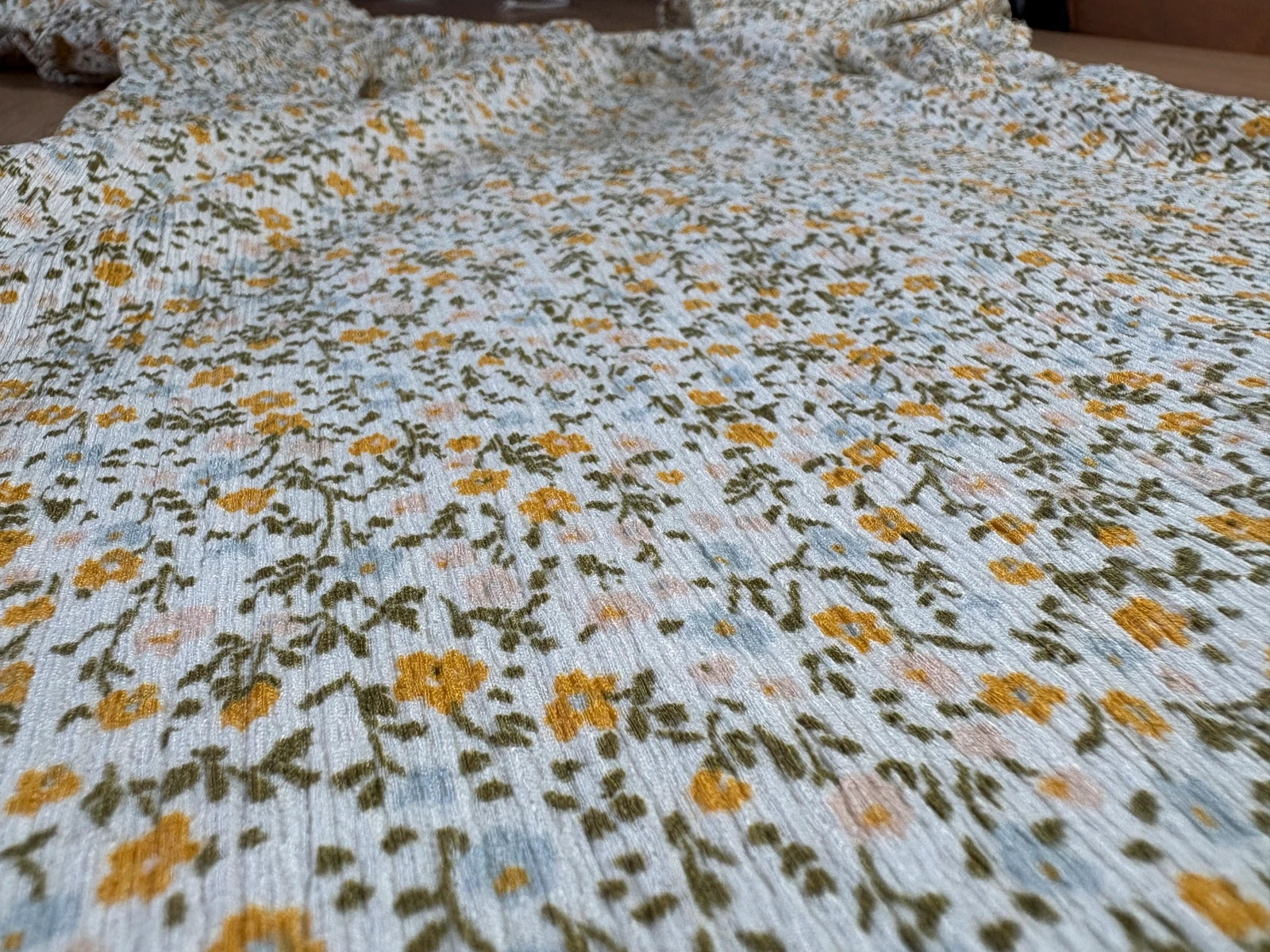 Robe fleurie Primark blanche à fleurs jaunes - taille S – Primark – taille S / 36 / 8