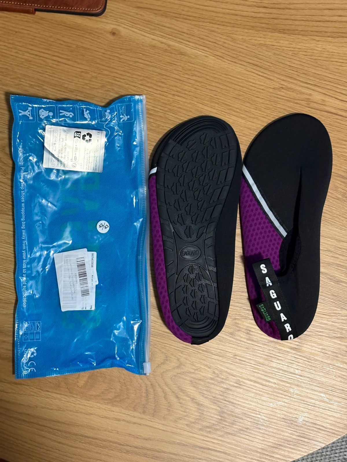 Chaussures aquatiques Saguaro violet/noir taille 42-43 – Saguaro – taille 43 2