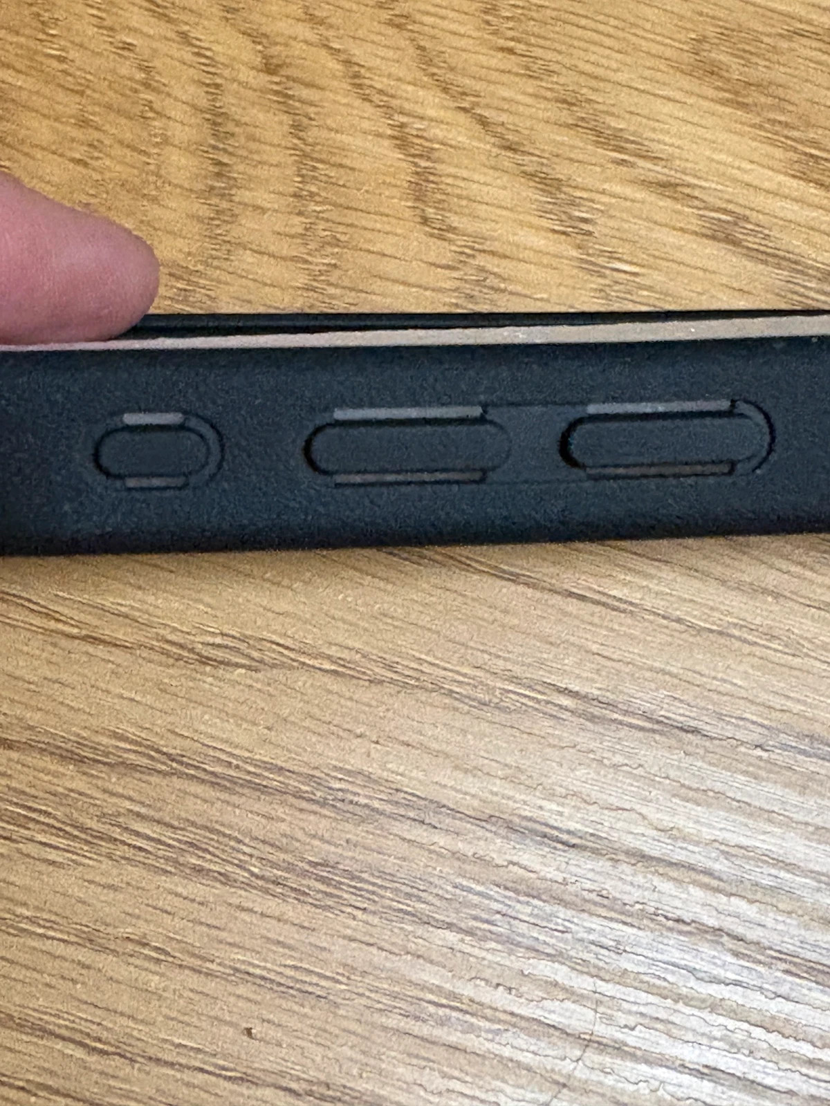 Coque iPhone 16 Pro Noire - MagSafe - Neuve – Amazon 3