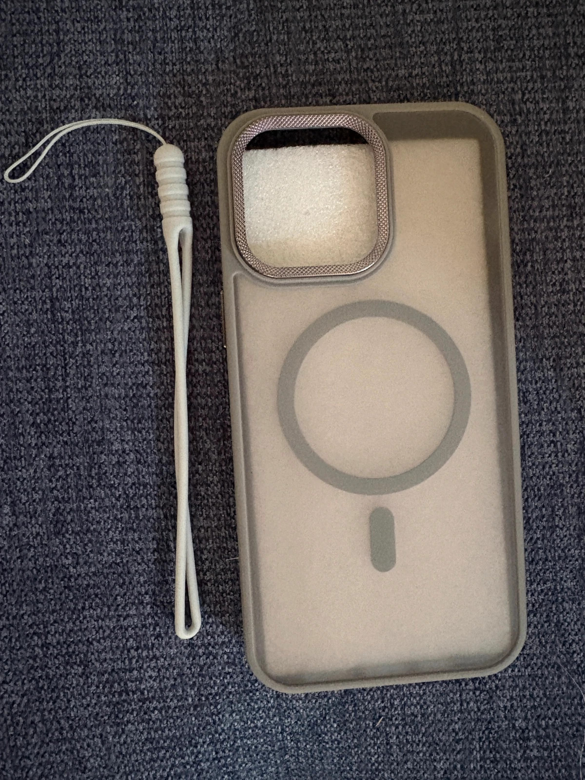 Coque iPhone 14/15 Pro Max neuve – MagSafe – emballage scellé – case mobile 2