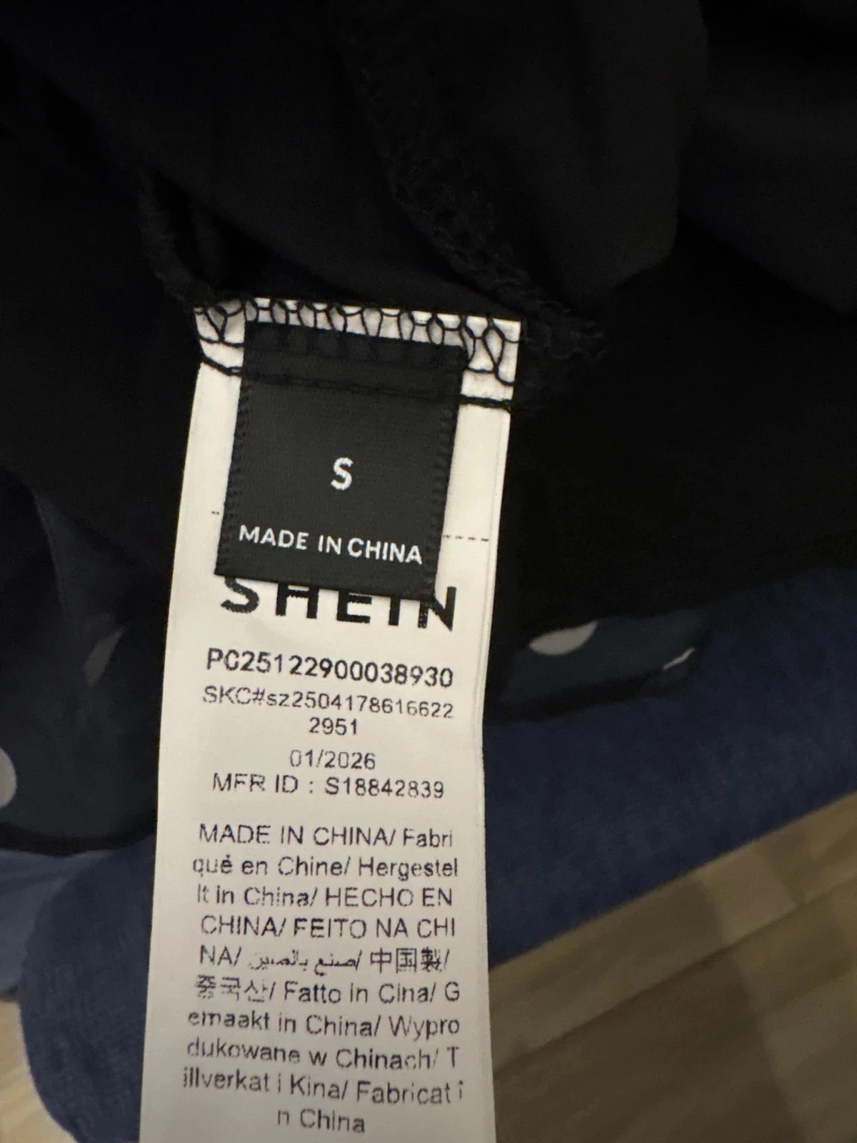 Robe noire à pois blancs SHEIN, manches courtes en voile – Shein – taille S / 36 / 8 4