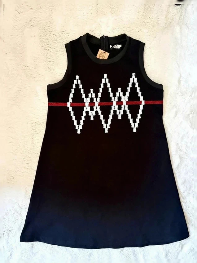 Robe Molly Bracken neuve avec étiquette en taille M/L